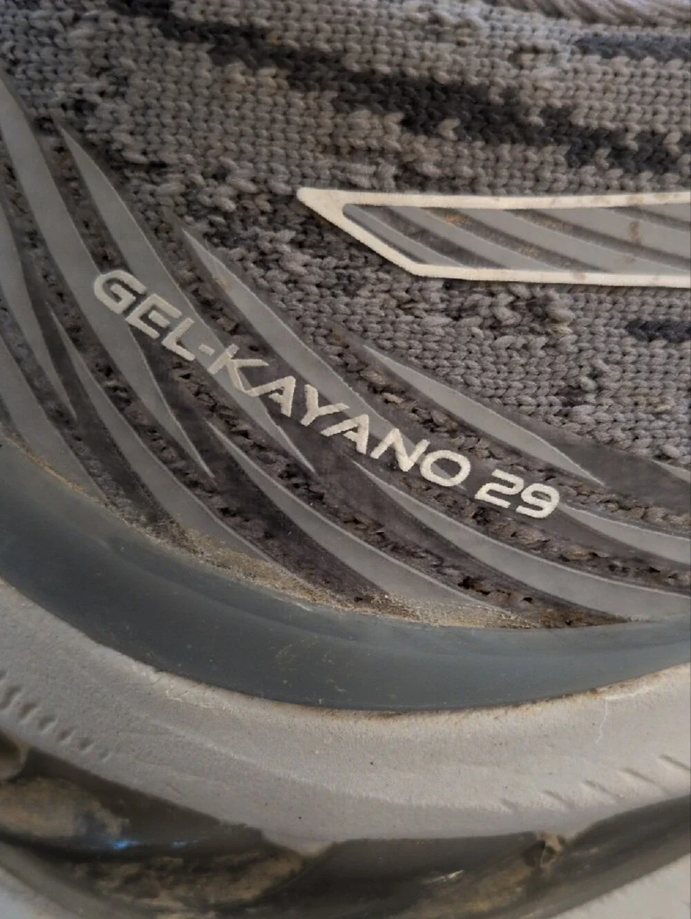 ASICS Gel Kayani 29 Women's Gray Athletic Running Shoes - Light Gray Knit